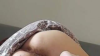 I Had a Dream About Sex, About How I Masturbate a Hairy Pussy