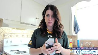 BustyCiara Sex chatroom at CharmCams