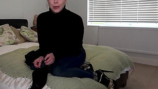 amateur his tall blonde fetish masturbating on live webcam