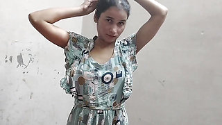 Bhabhi ko gandi video dikha kar chod diya