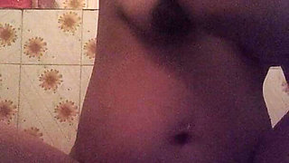 Indian Sexy Bhabhi Fingering and Pissing