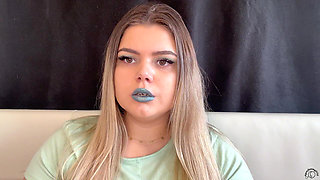 All in Green Cigarette and Vape