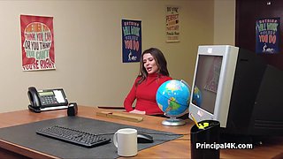 Eating out and banging hottie mommy in the office