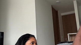 She enjoys giving a sloppy blowjob to her stepbrother's cock -amateur couple- nysdel