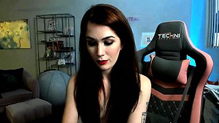 European amateur redhead masturbates on webcam