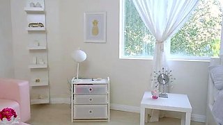 Party teen blowjob cumshot