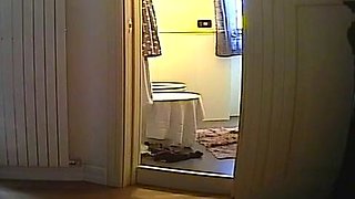 Amateur Doggystyle Hidden Cam