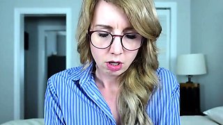 Harley Sin – Mom Fucks Bully In Sons Bed