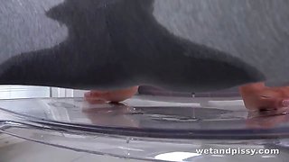 Stunning Naomi Enjoys Speculum And Piss Play