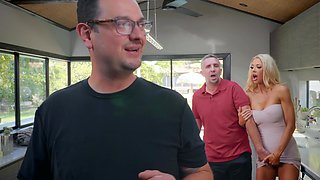 Courtney Lends A Helping Hand With Keiran Lee, Courtney Taylor - Brazzers