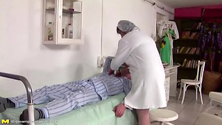 Anal and pissing treatment from expirienced BBW nurse