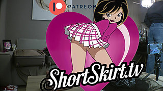 Incredibly Beautiful and Hot All Natural Big Tits Big Ass Blonde College Girl Comes for a Fashion Try on Turns a Porn Casting