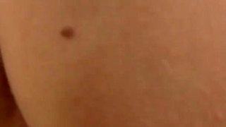 Threesome lesbian action with sexy babes