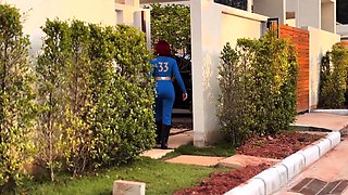 Cosplay vixen in desperate need of hardcore pussy pounding