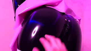 Amateur super hot brunette masturbating 3 mp4