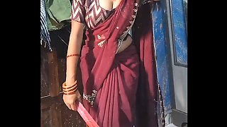 Tight Pussy Desi Bhabhi in Saree Fucked Hard by Devar in Hindi Audio