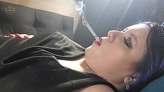 Sgl027 - Smoking in My Bed