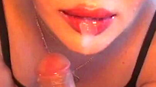 The Plot Is Full of Photos. the Boss Called Her Employee to the Office..