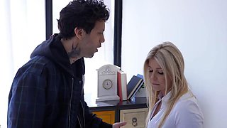 Hot Milf: Blowjob, Doggy  Missonary Porn