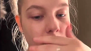 Blowjob in the Fitting Room