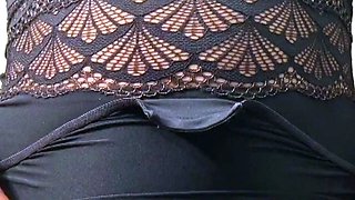 Cute amateur webcam teen girl toying pussy on webcam