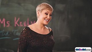 Nerdy Teen Facesits Busty MILF Teacher - Eliza Ibarra & Ryan Keely Lesbian Action