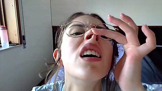 Nose, hd videos, hot brunette