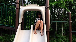Amateur skater girl outdoor in public fucking for money