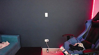 My friend's girlfriend comes home