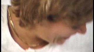 Casting chick toys her pussy