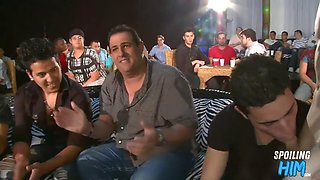 Real nsty stripper gets blowjob at party