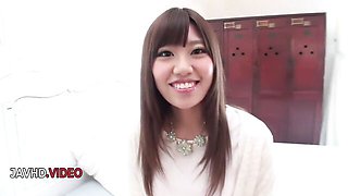 Cutesy model's ke video