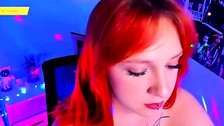 Sexy hottie Anetta Keys enjoys a solo toy masturbation