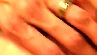 AMATEUR CHUBBY PLAYS WITH PUSSY BIG BOOBS