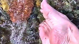 Lezlyan aka la_little_dancer_feet OnlyFans - Shoes off,