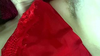 Close up amateur masturbating solo