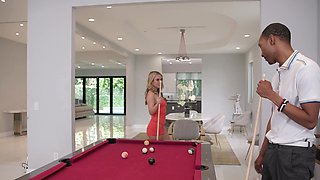 Scotty P stuffed the pussy of hot milf Summer Vixen with bbc.
