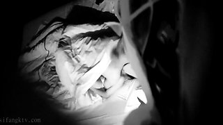 Ma chienne french amateur couple hidden cam 1