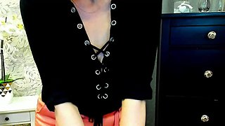 German amateur blonde MILF LUXvanessa with glasses on webcam