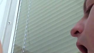 Strict Japanese Mistress Teach Her Feet Slave