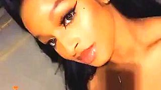 Hot Shemale