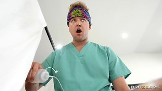 An Orgasmic Massage With Van Wylde, Avery Jane - Brazzers