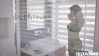 VIXEN Hot Valentina Nappi seduces her married boss