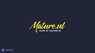 Dana Hot Has Some Hot Cougar Feet