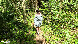 Outdoor Seduction of a Stranger: Blowjob and Pussy Sex in the Forest