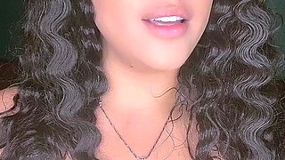Big boobs milf masturbates with her dildo