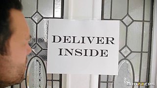 Atypical Delivery With Small Hands, Angel Youngs - Brazzers
