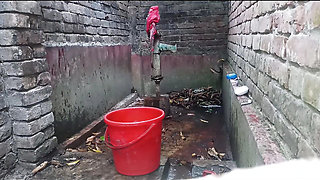 Bangladeshi girl hotestt shower