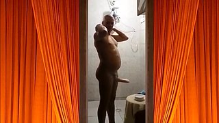 O Meu Banho Gostoso Com o Pau Duro 020