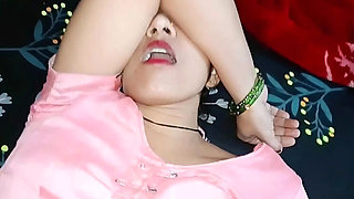 Indian Desi Newly Married Girl Janvibhabhii Gets Her Pink Pussy Licked and Sucked by Boyfriend - Hot Homemade Fucking Video
